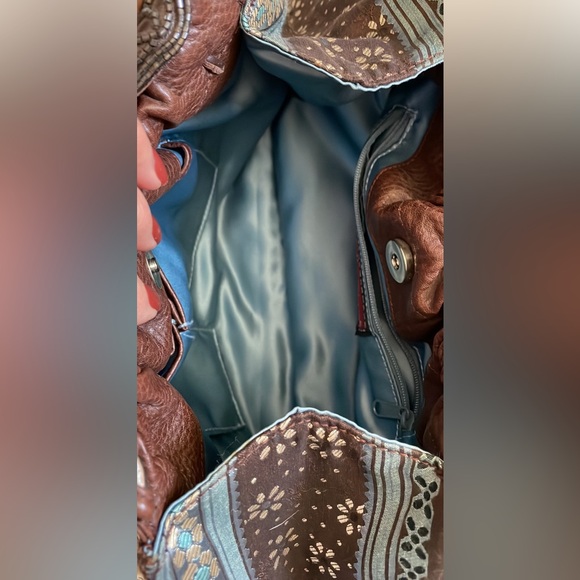 Isabella Fiore handbag - Picture 2 of 7